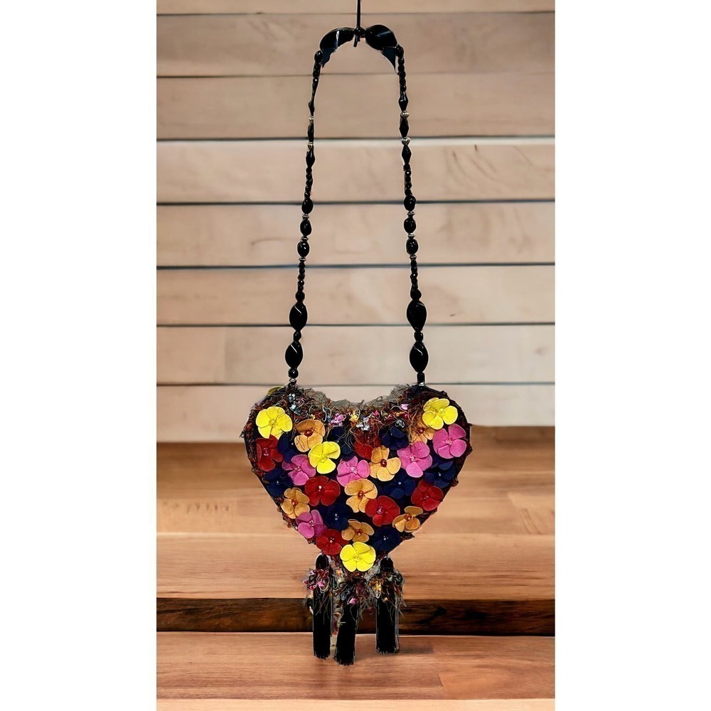 Vintage Mary Frances “Heartsong” Bag - Picture 2 of 10